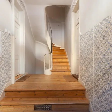 Flh Mouraria Urban Appartement