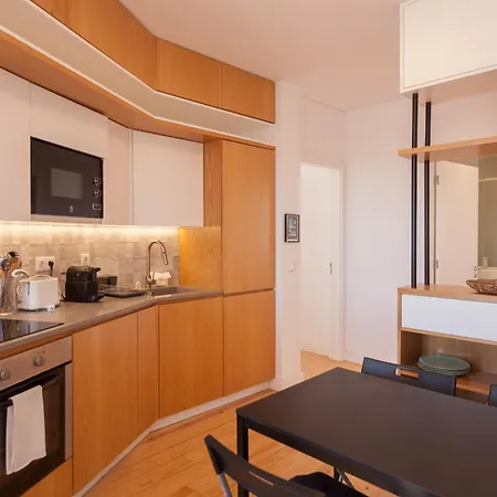 דירה Flh Mouraria Urban *